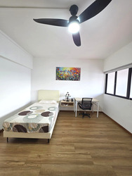 Blk 137 Eunos Spring (Bedok), HDB Executive #576619811